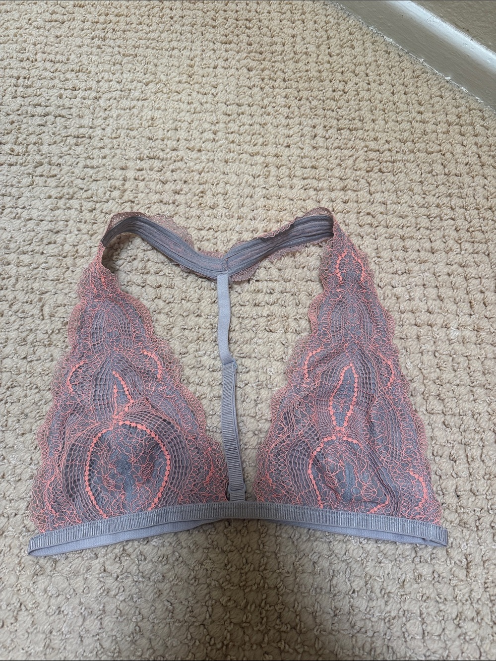 Intimately by Free People Lace T-Back Bralette in Gray with Pink Accent size S